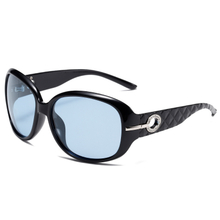 Trendy Cheap Diamond Polarized Sunglasses Hot sell Sun Glasses Fashion Rhinestone Shades Women Luxury Sunglasses Ladies
