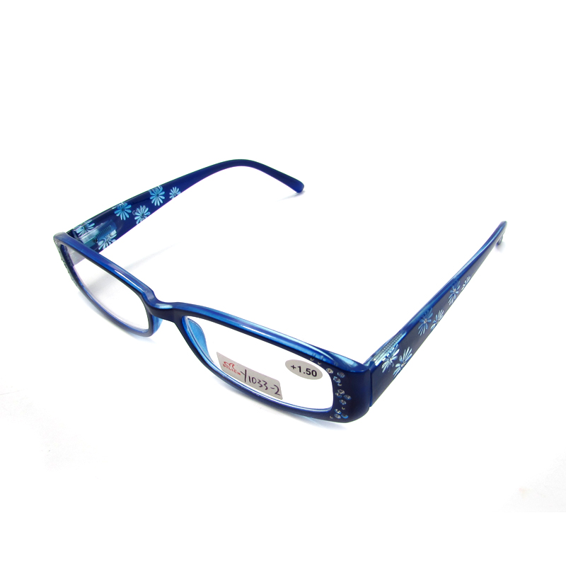 Diamond-studded reading glasses for women